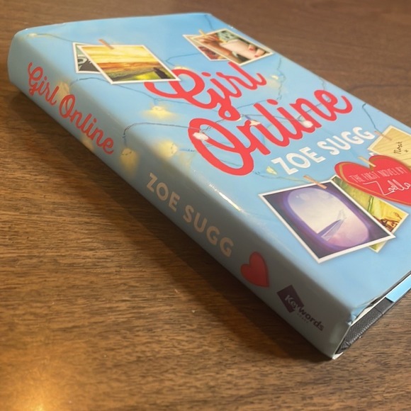 Girl Online, by Zoe Sugg (Zoella) - Picture 3 of 8